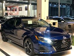 نيسان ألتيما